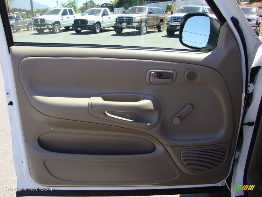 2004 Toyota Tundra Regular Cab Oak Door Panel Photo #69410458
