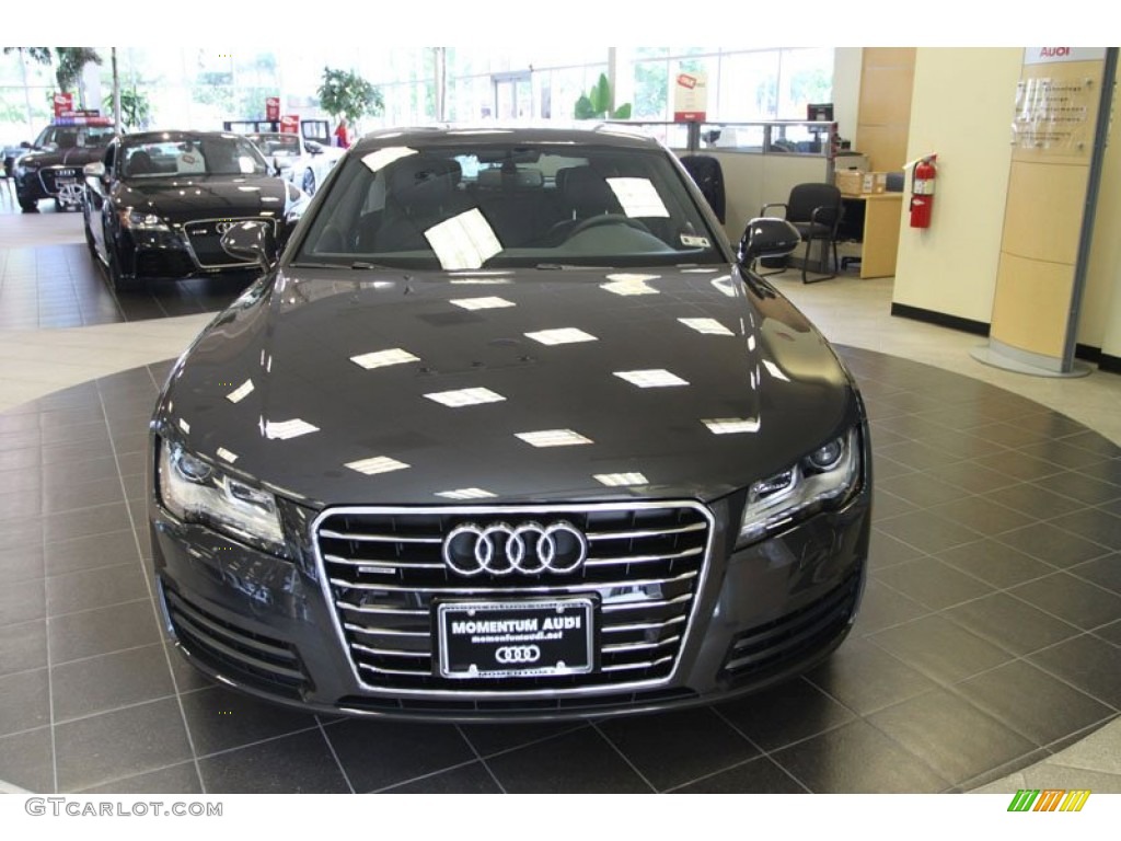 2013 A7 3.0T quattro Premium Plus - Oolong Gray Metallic / Black photo #2