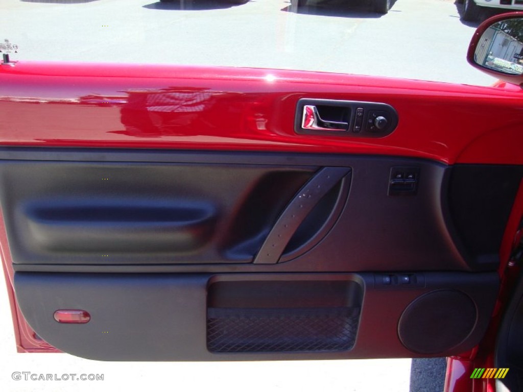 2006 New Beetle 2.5 Coupe - Salsa Red / Black photo #9