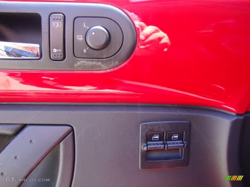 2006 New Beetle 2.5 Coupe - Salsa Red / Black photo #10