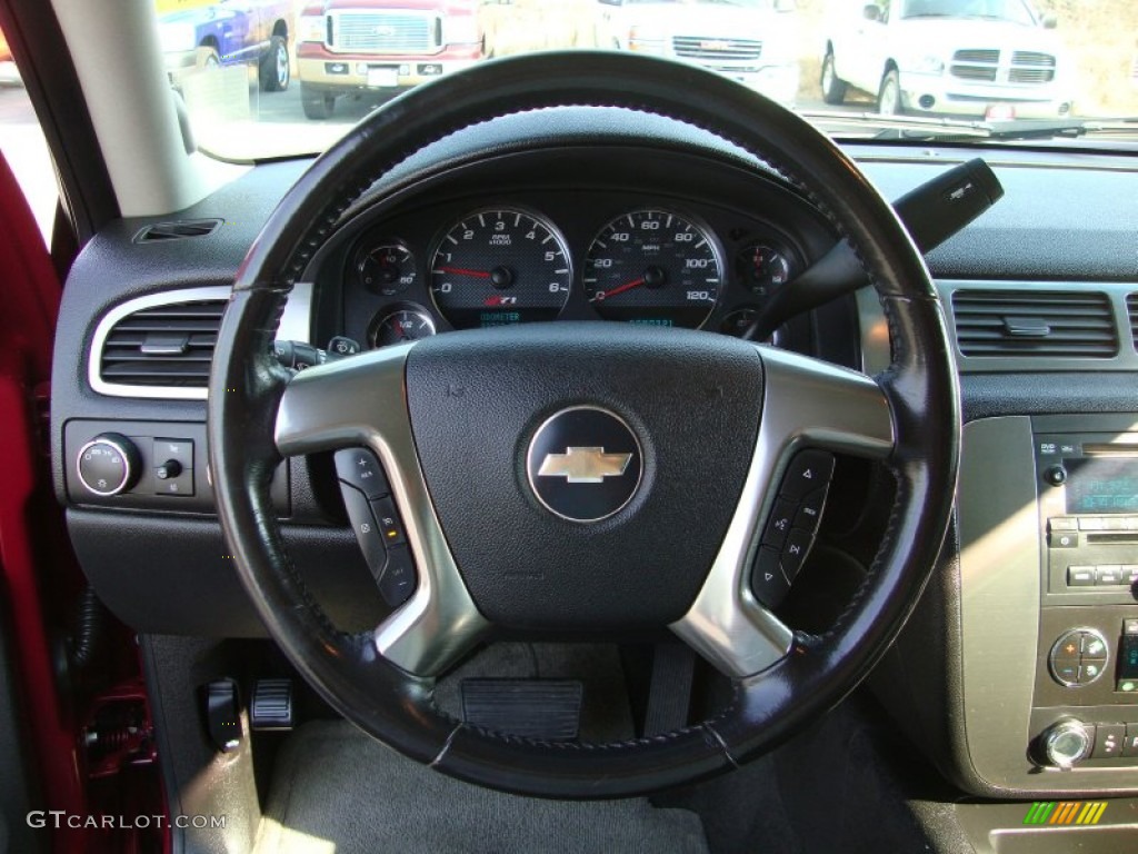 2007 Chevrolet Tahoe LTZ 4x4 Ebony Steering Wheel Photo #69412342