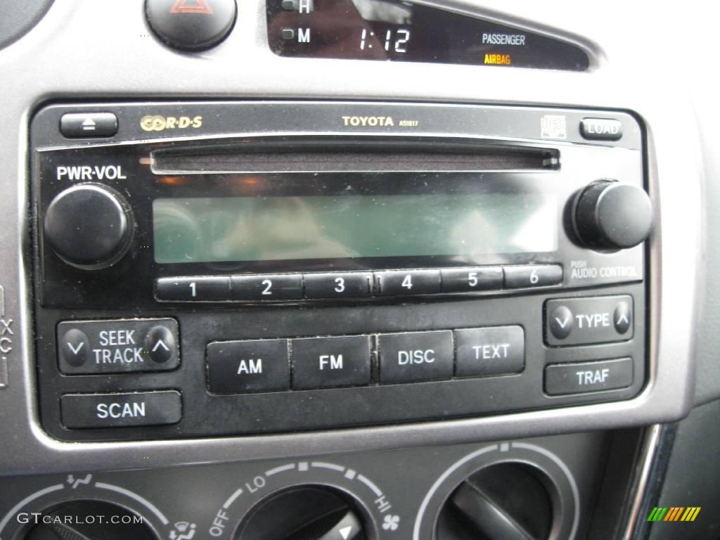 2005 Matrix XR AWD - Radiant Red / Dark Gray photo #3