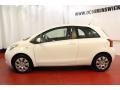 Polar White - Yaris 3 Door Liftback Photo No. 5