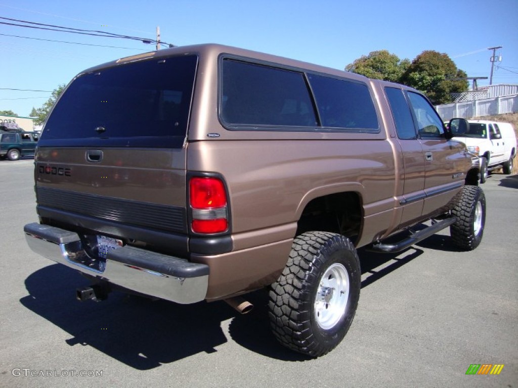 Sierra Bronze Pearlcoat 2000 Dodge Ram 1500 SLT Extended Cab Exterior Photo #69413704