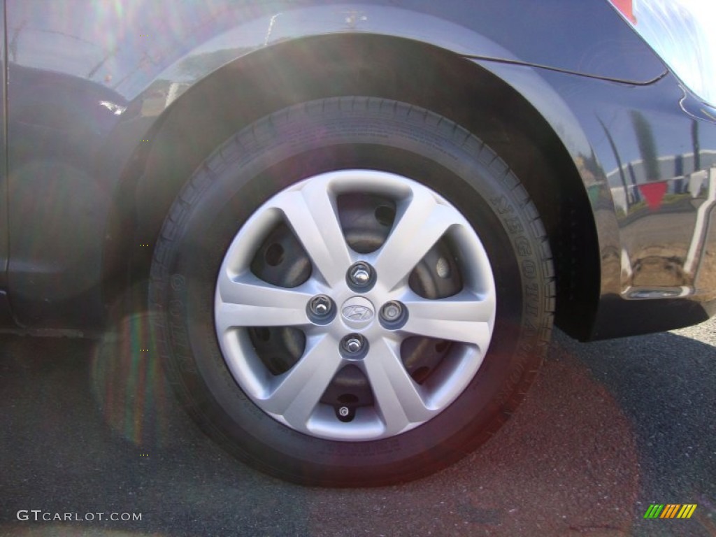 2009 Hyundai Accent GLS 4 Door Wheel Photo #69414325
