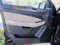 Obsidian Black Metallic - ML 350 4Matic Photo No. 6