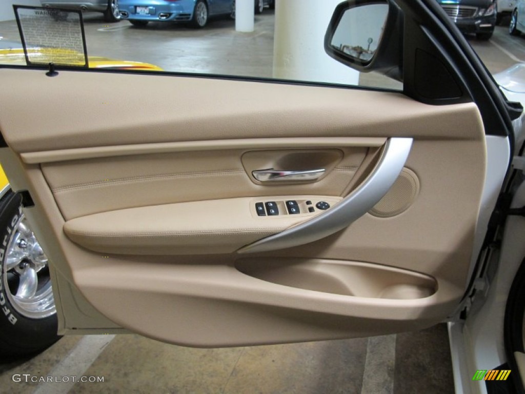2012 BMW 3 Series 328i Sedan Venetian Beige Door Panel Photo #69416041