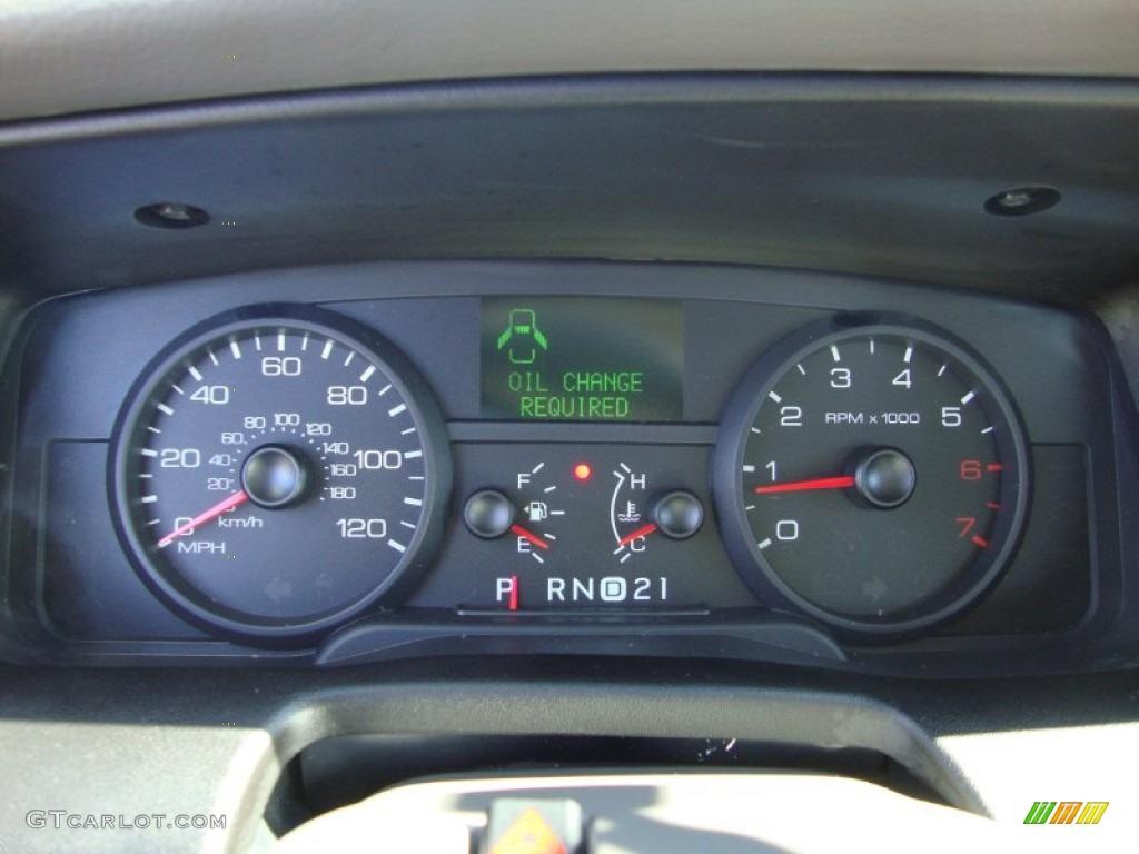 2011 Ford Crown Victoria LX Gauges Photo #69416434