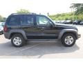 Black - Liberty Sport 4x4 Photo No. 4