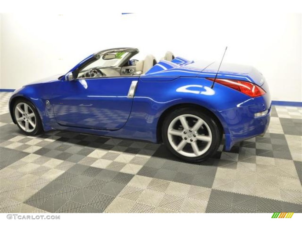 2005 350Z Enthusiast Roadster - Daytona Blue Metallic / Frost photo #8