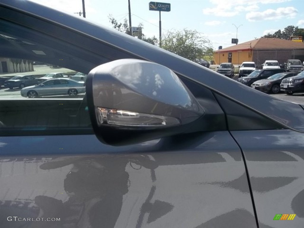2013 Elantra Coupe SE - Titanium Gray Metallic / Black photo #5