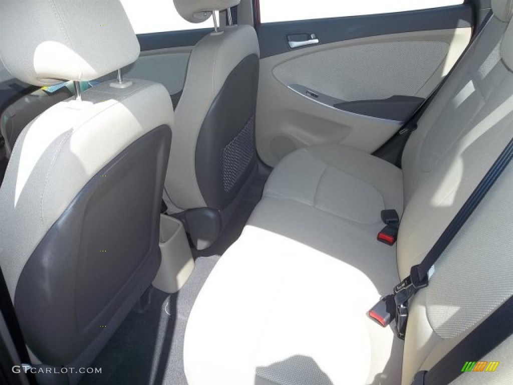 2013 Hyundai Accent GLS 4 Door Rear Seat Photo #69419359