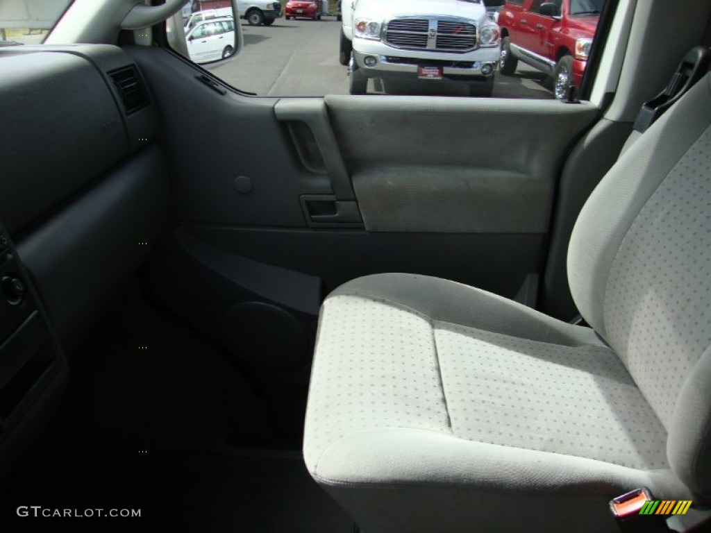 1999 EuroVan GLS - Arctic White / Gray photo #17