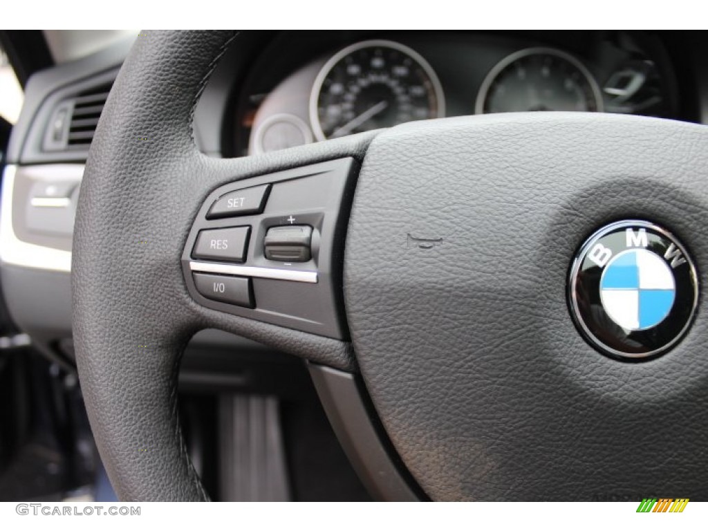 2012 BMW 5 Series 535i Sedan Controls Photo #69420838