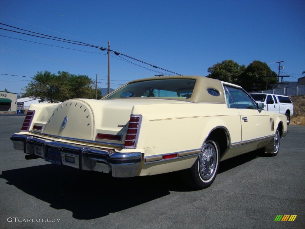 Cream 1979 Lincoln Continental Mark V Exterior Photo #69421954