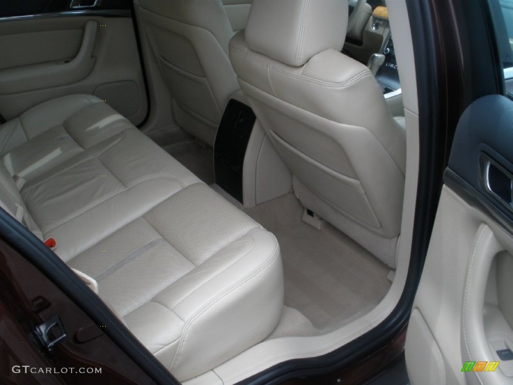 2009 MKS Sedan - Cinnamon Metallic / Light Camel photo #23