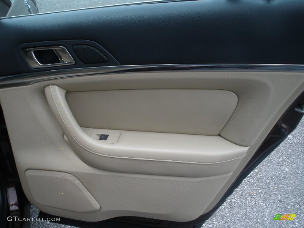 2009 MKS Sedan - Cinnamon Metallic / Light Camel photo #24