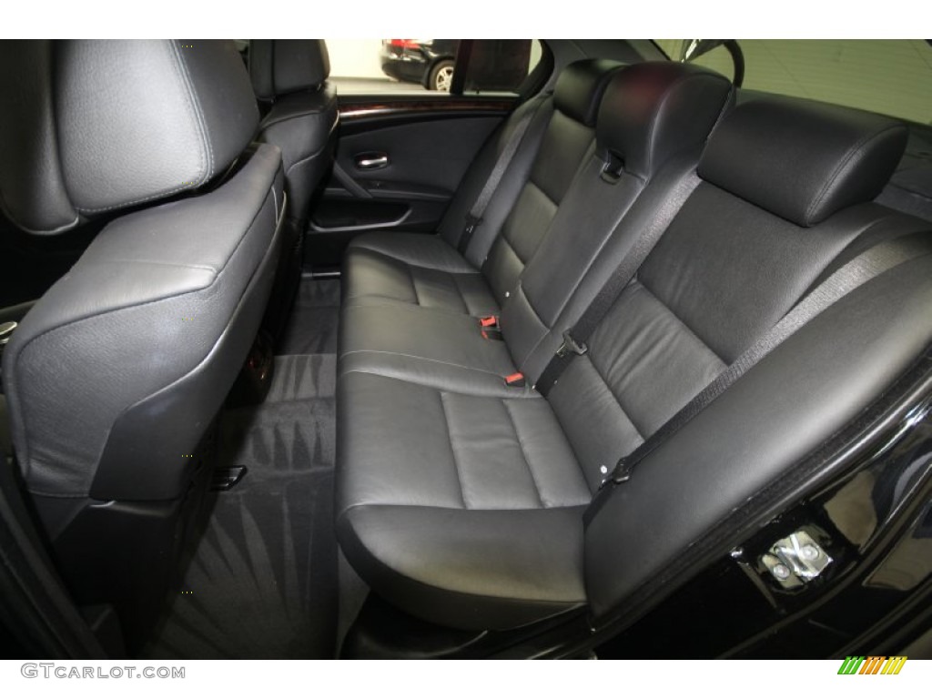2008 BMW 5 Series 528i Sedan Rear Seat Photo #69427345