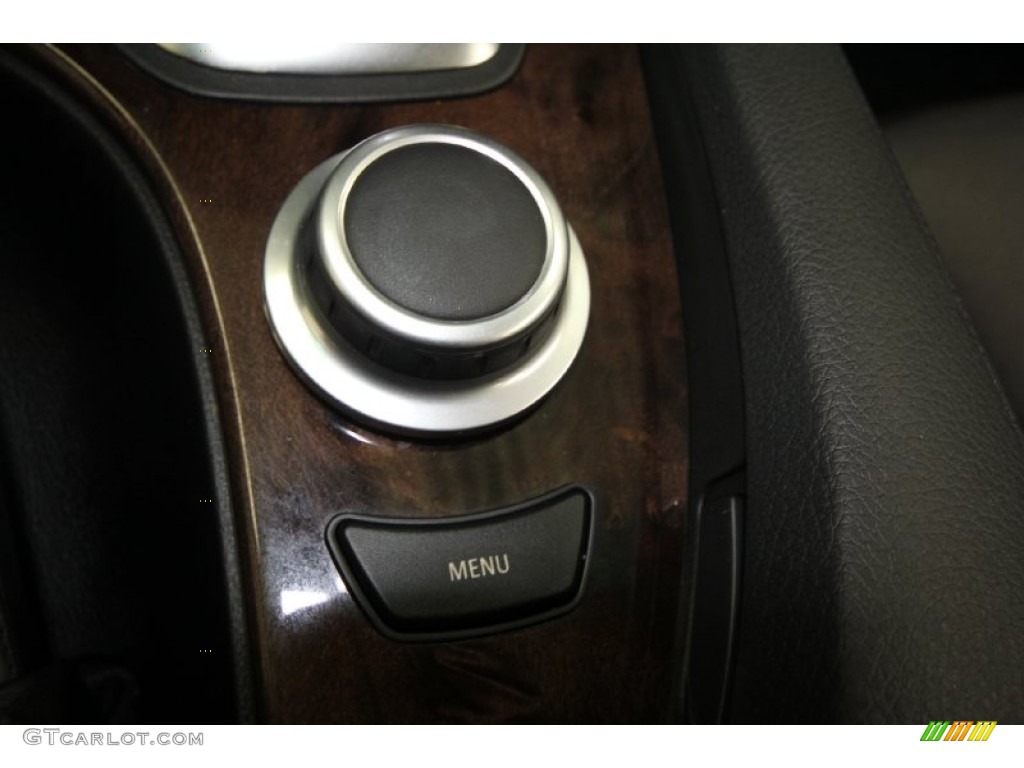 2008 BMW 5 Series 528i Sedan Controls Photo #69427429