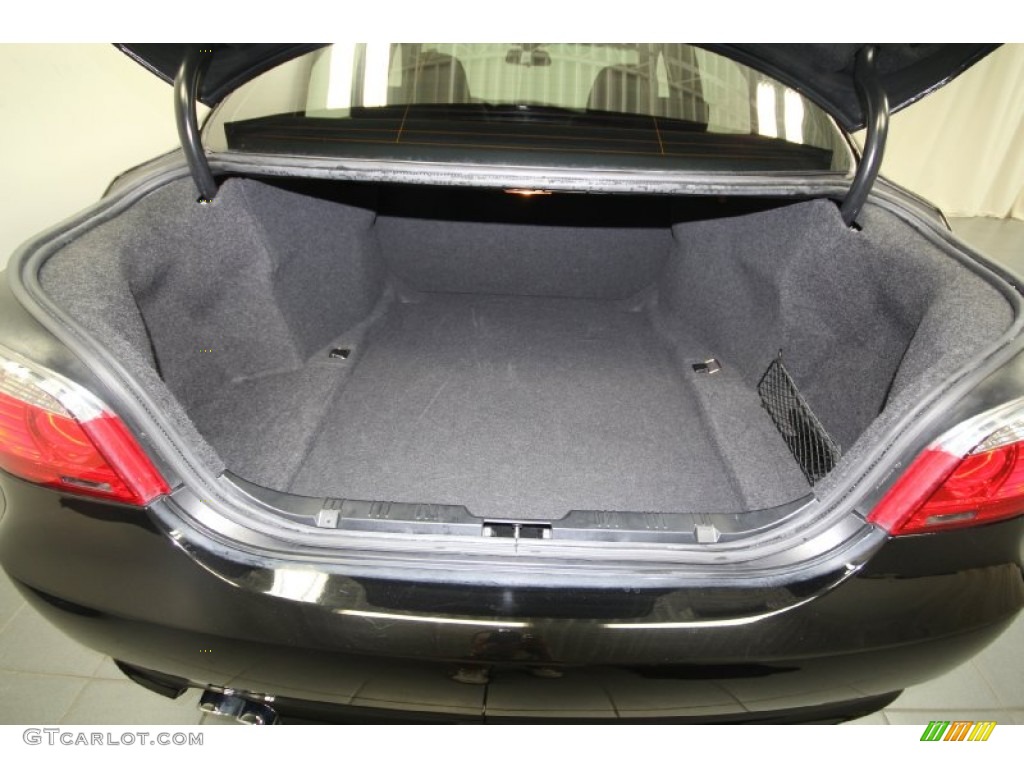 2008 BMW 5 Series 528i Sedan Trunk Photo #69427522