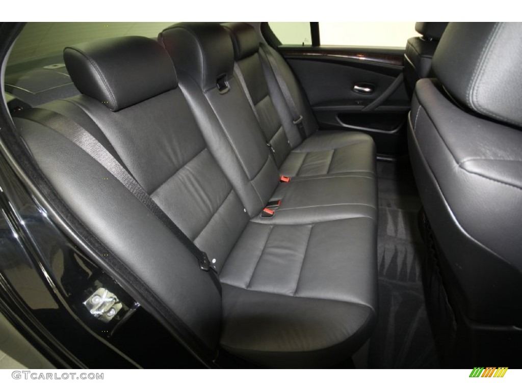 2008 BMW 5 Series 528i Sedan Rear Seat Photo #69427549