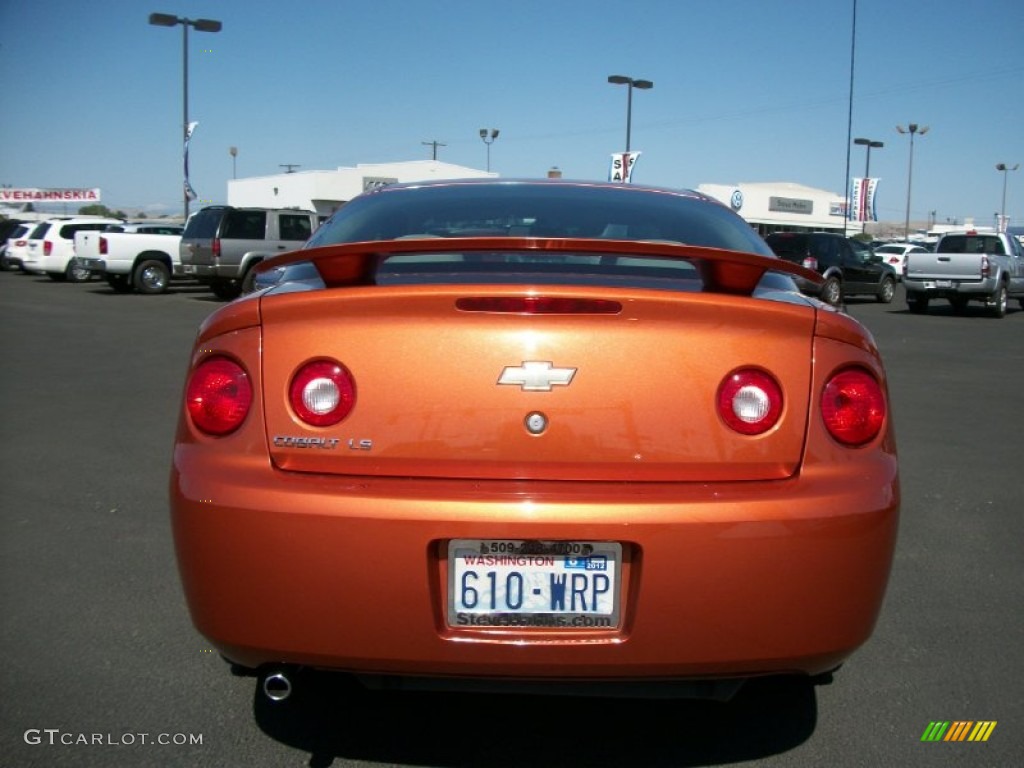 2007 Cobalt LS Coupe - Sunburst Orange Metallic / Gray photo #3