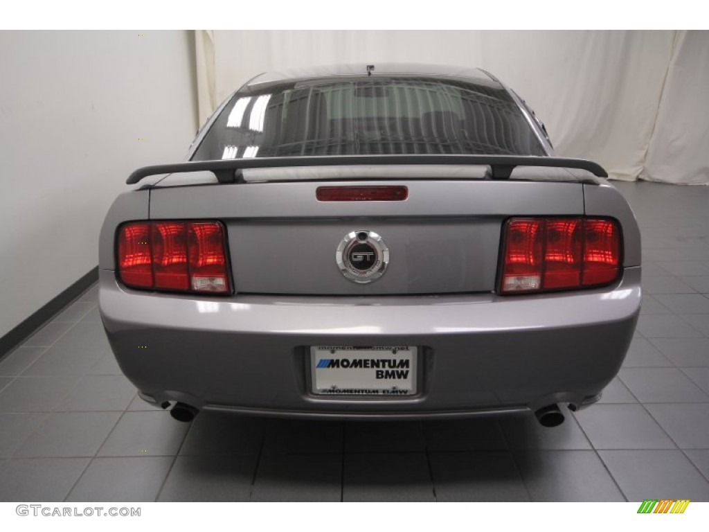 2006 Mustang GT Premium Coupe - Tungsten Grey Metallic / Dark Charcoal photo #11