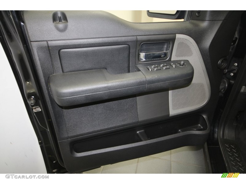 2004 F150 FX4 SuperCrew 4x4 - Black / Black photo #15