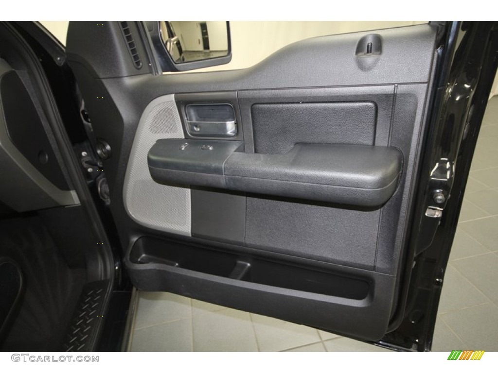 2004 F150 FX4 SuperCrew 4x4 - Black / Black photo #38
