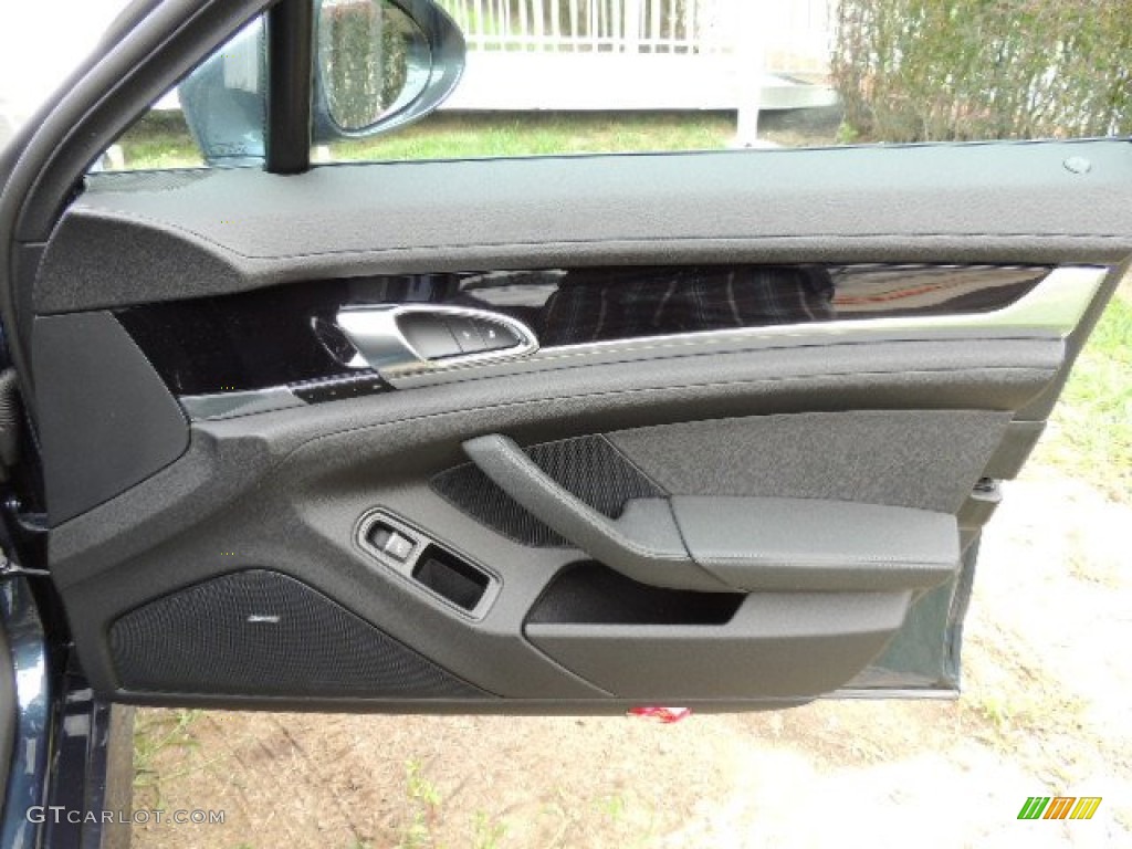 2013 Porsche Panamera 4 Black Door Panel Photo #69430834