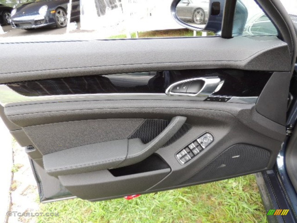 2013 Porsche Panamera 4 Black Door Panel Photo #69430867