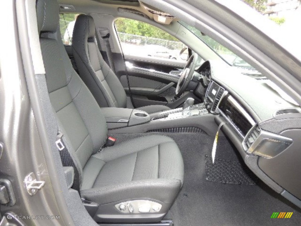 Black Interior 2013 Porsche Panamera V6 Photo #69431134