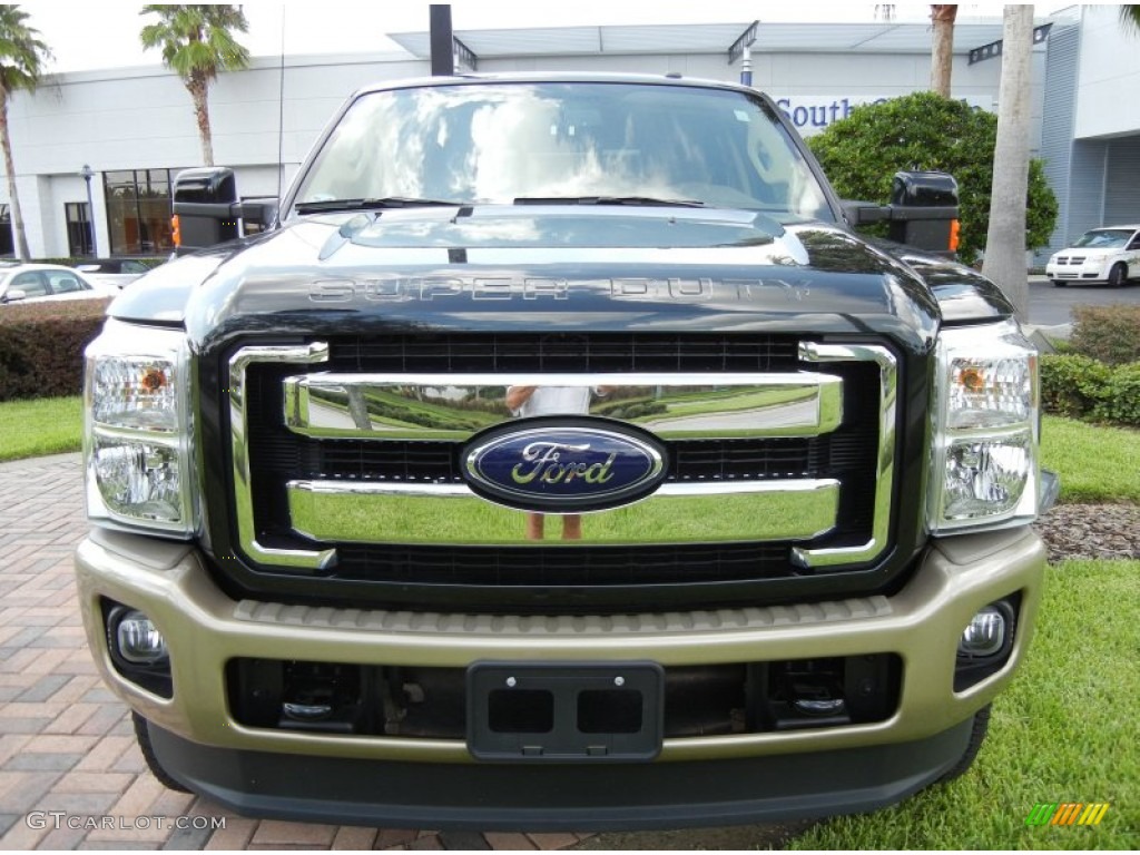 2012 F250 Super Duty King Ranch Crew Cab 4x4 - Tuxedo Black Metallic / Chaparral Leather photo #3