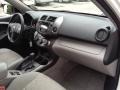 Super White - RAV4 4WD Photo No. 27