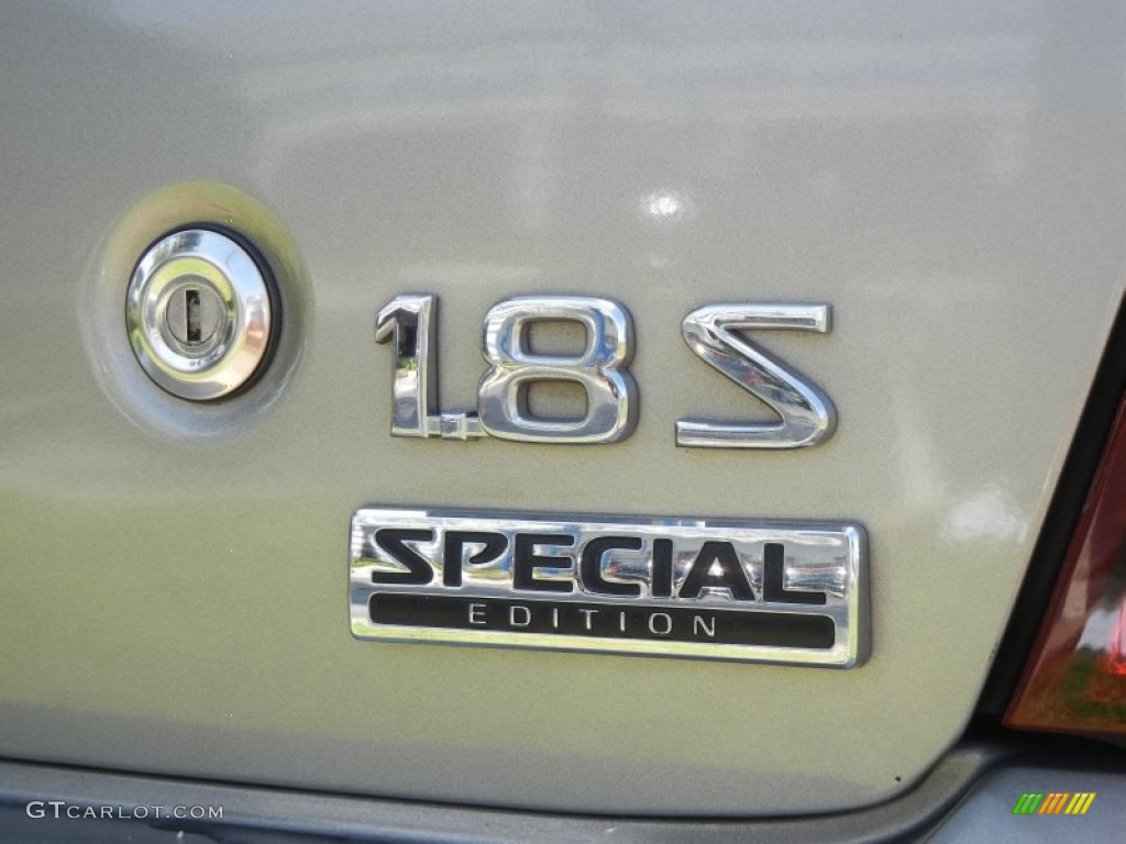 2005 Nissan Sentra 1.8 S Special Edition Marks and Logos Photos