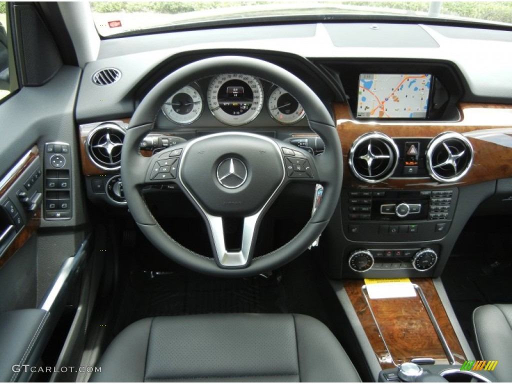 2013 Mercedes-Benz GLK 350 Black Dashboard Photo #69433546