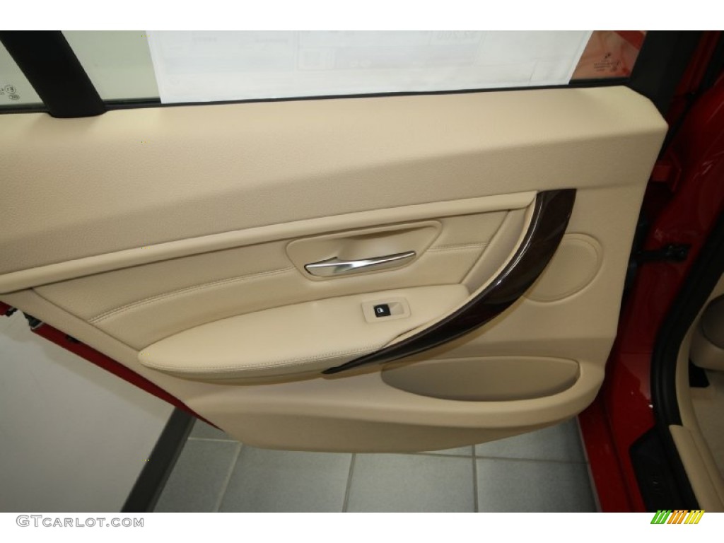 2013 BMW 3 Series 328i Sedan Venetian Beige Door Panel Photo #69434023