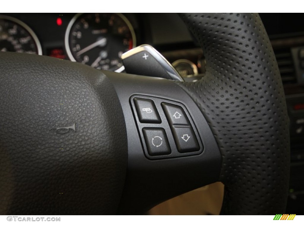 2013 BMW 3 Series 335i Coupe Controls Photo #69434224