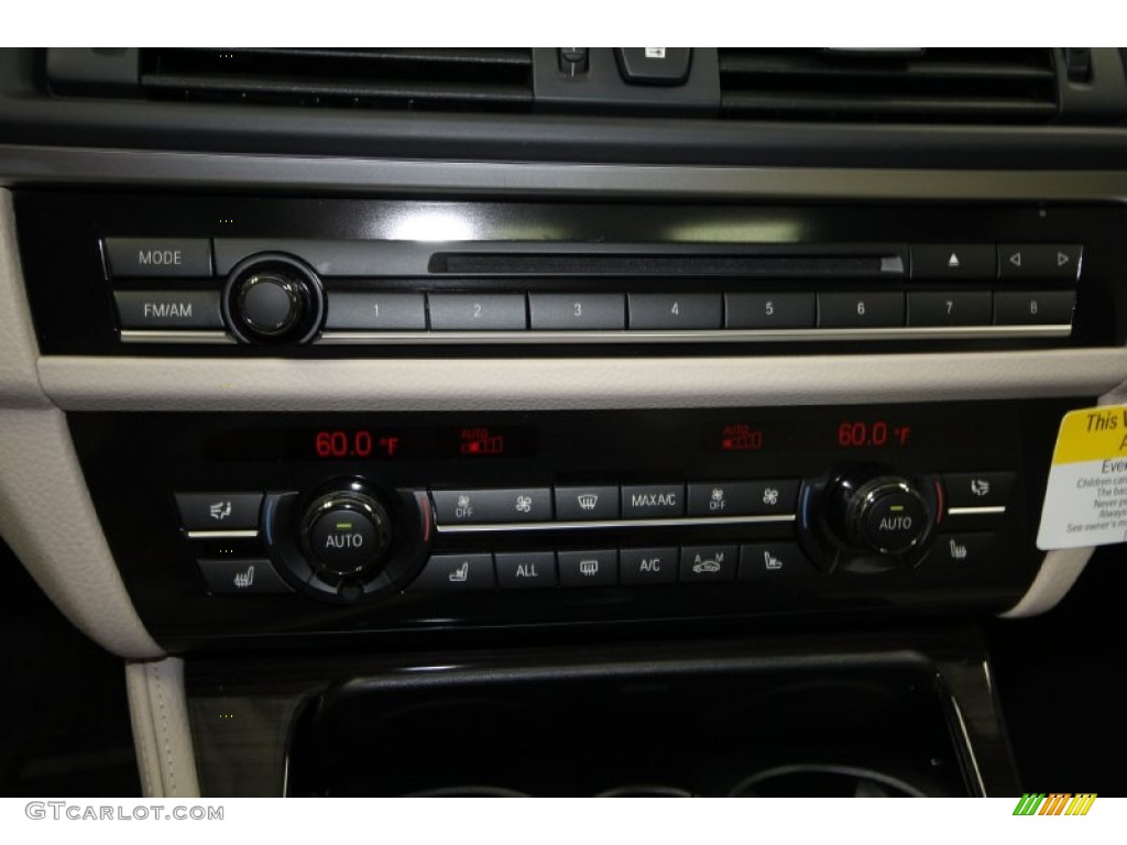 2013 BMW 5 Series 550i Sedan Controls Photo #69434398