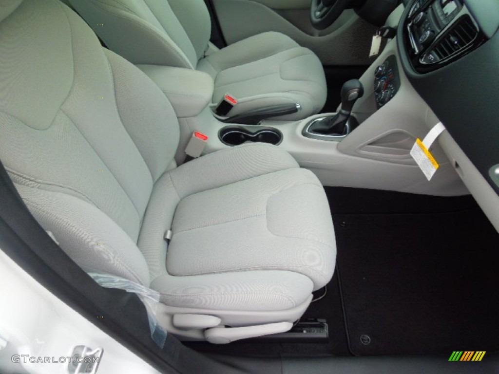 2013 Dodge Dart SXT Front Seat Photo #69437722