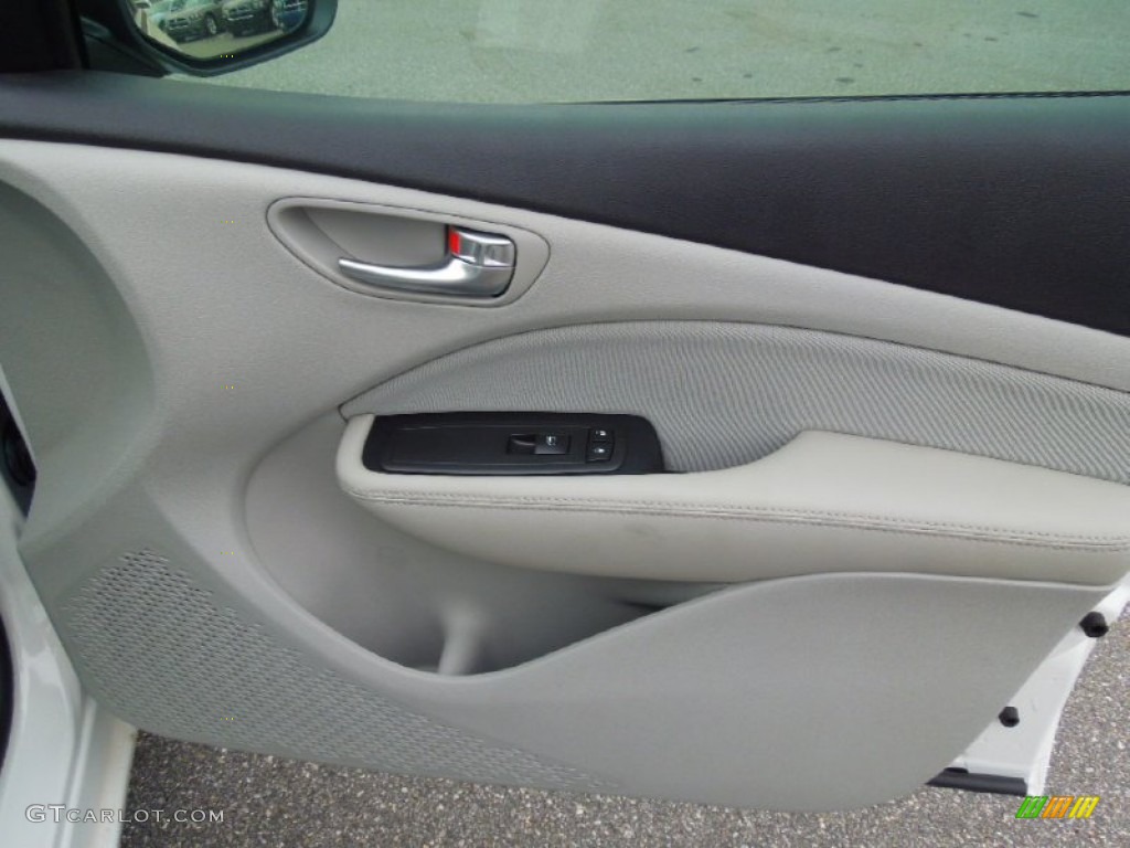 2013 Dodge Dart SXT Black/Light Diesel Gray Door Panel Photo #69437740