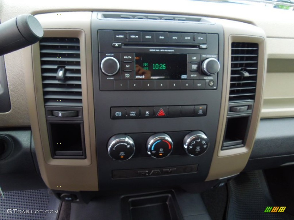 2012 Dodge Ram 2500 HD ST Crew Cab 4x4 Controls Photo #69438145