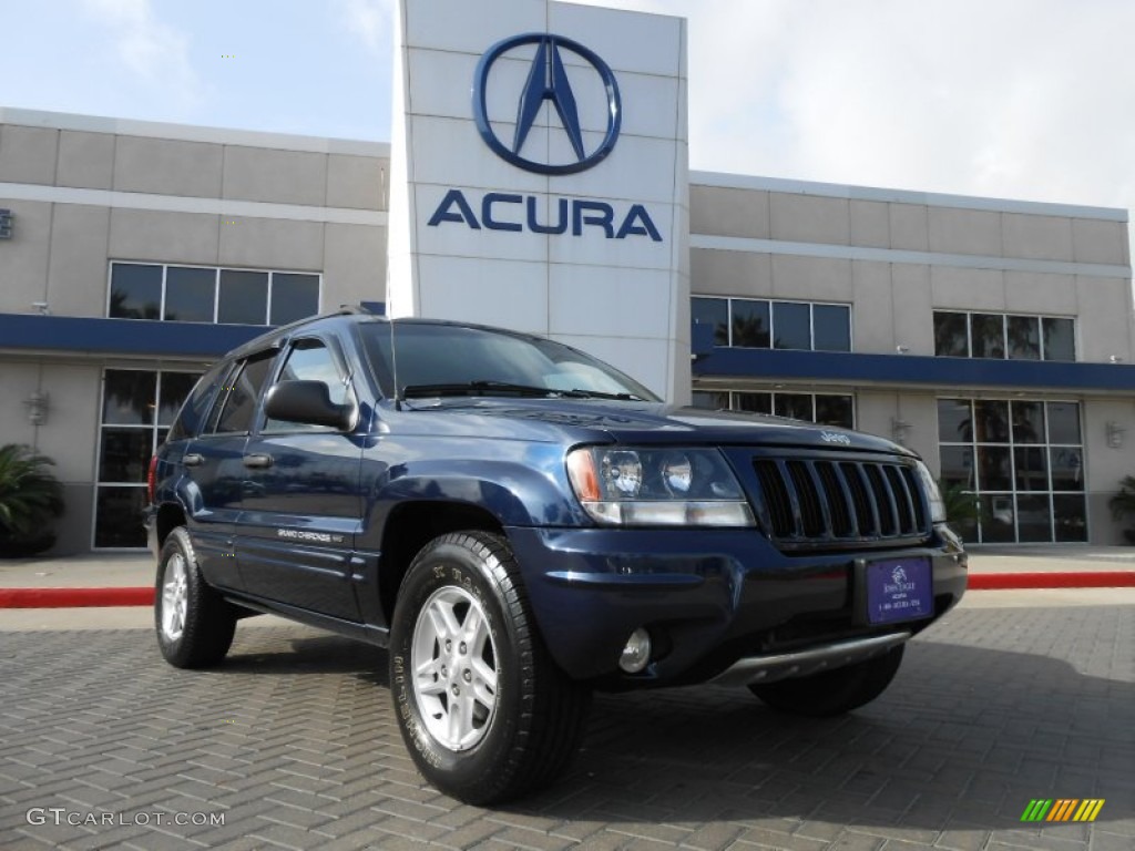 2004 Grand Cherokee Laredo - Midnight Blue Pearl / Taupe photo #1