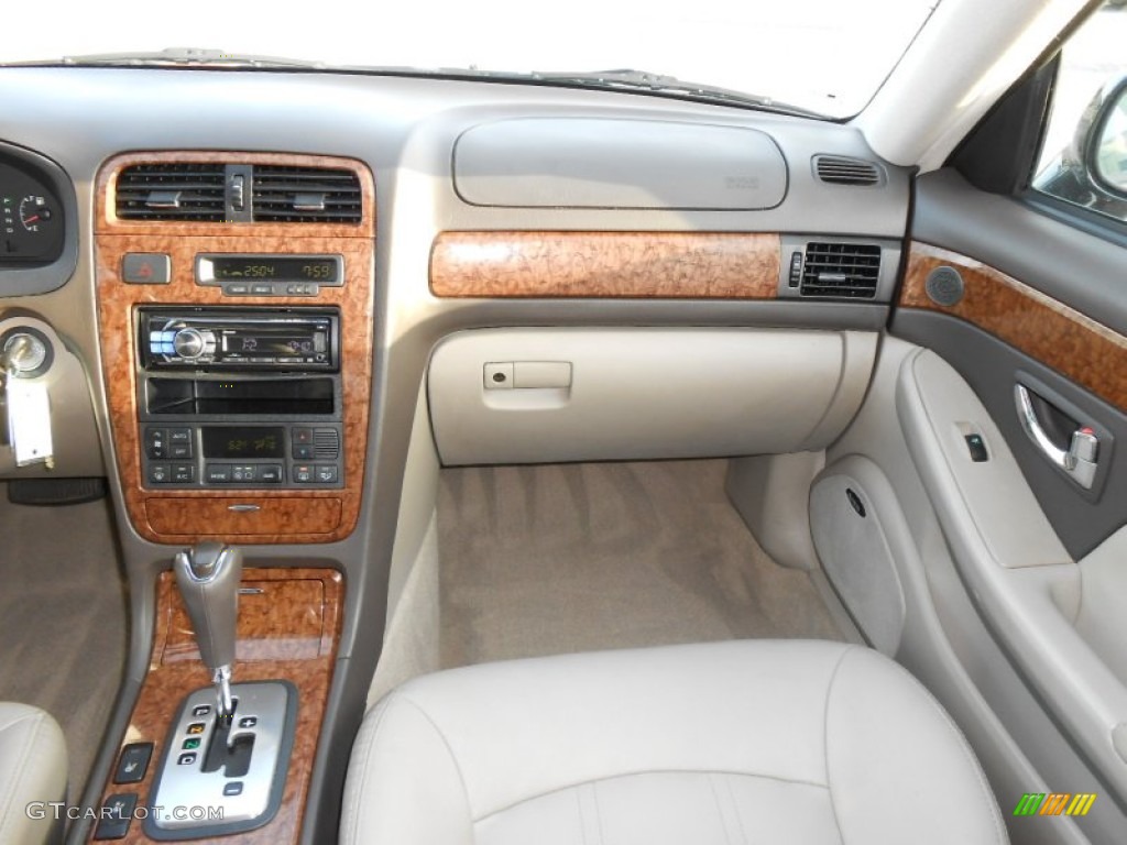 2005 XG350 L - Black Obsidian / Beige photo #19