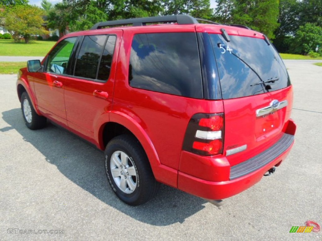 2010 Explorer XLT - Torch Red / Camel photo #5