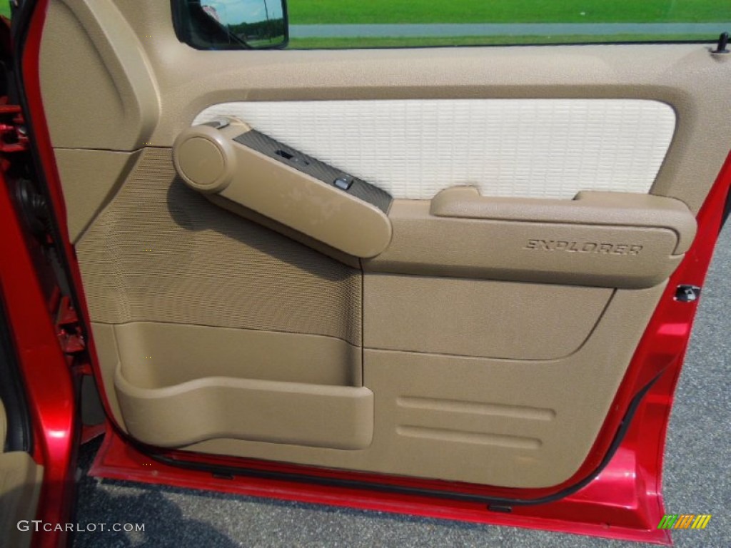 2010 Explorer XLT - Torch Red / Camel photo #22