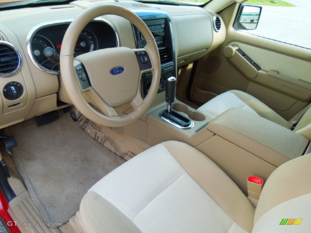 2010 Explorer XLT - Torch Red / Camel photo #25