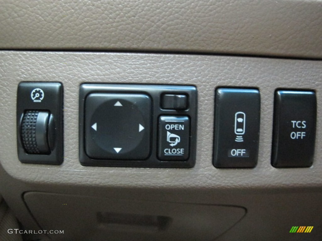 2007 Nissan Maxima 3.5 SE Controls Photo #69443068
