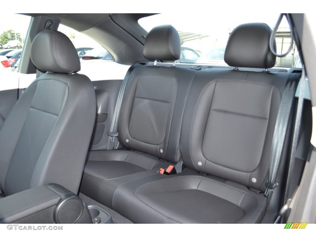 2013 Volkswagen Beetle 2.5L Rear Seat Photo #69443965