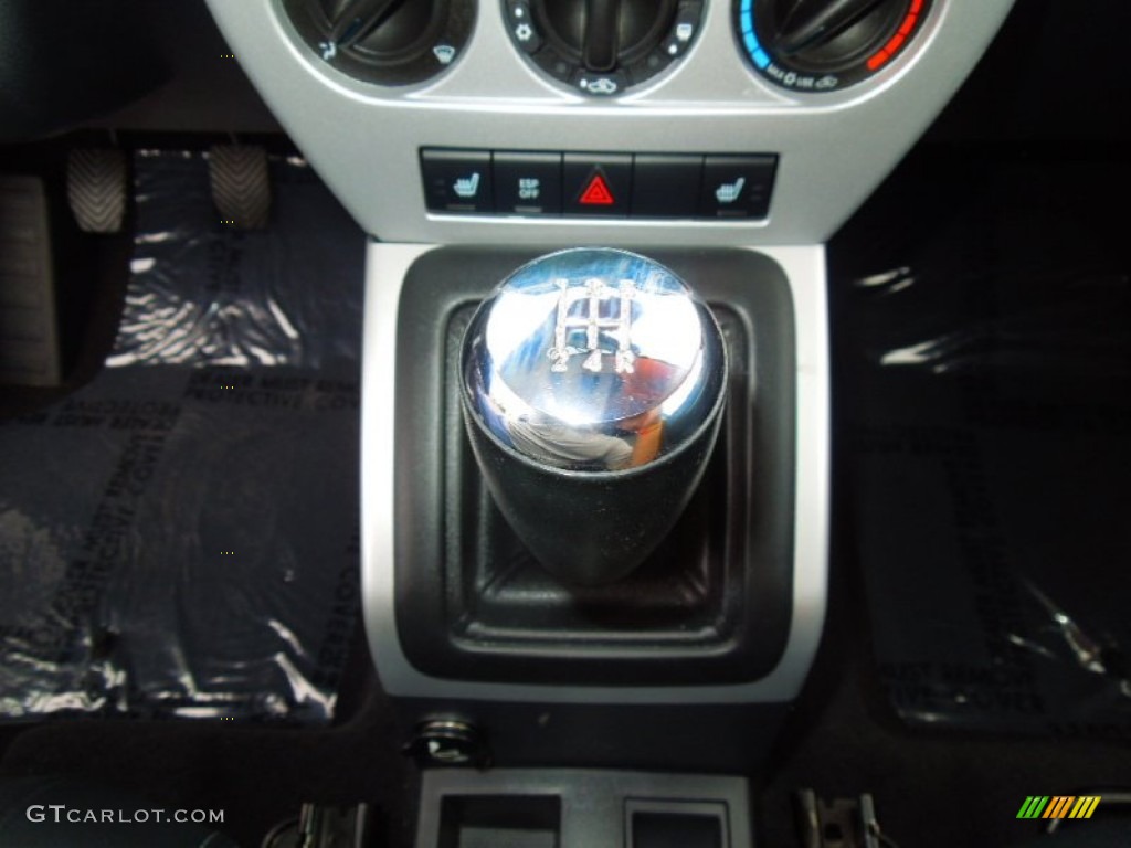 2008 Jeep Compass Limited Transmission Photos
